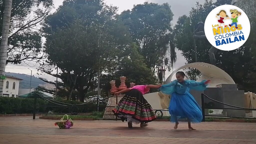 Baile "Torbellino LAS GUARDIANAS DE QUEBRADAONDA" Toncancipá- 19°Festival LosNiños de ColombiaBailan