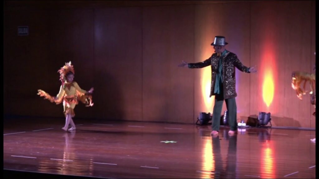 ESPECTÁCULO COMPLETO. Perú - 2017 "El Circo Invisible" Los Niños de Colombia Bailan.