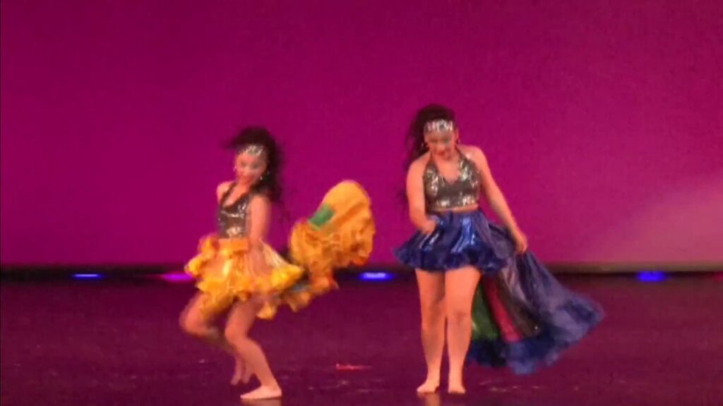 Bailé "EL ALAMBRE" Los Niños de Colombia Bailan.