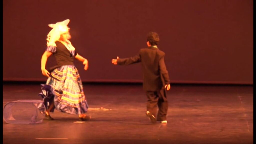 Baile "ABRASOS" Los Niños de Colombia Bailan.